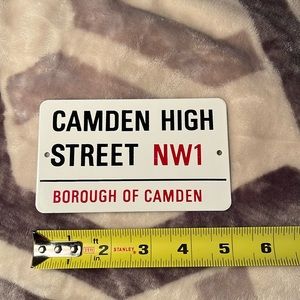 Camden High Street Sign 🇬🇧